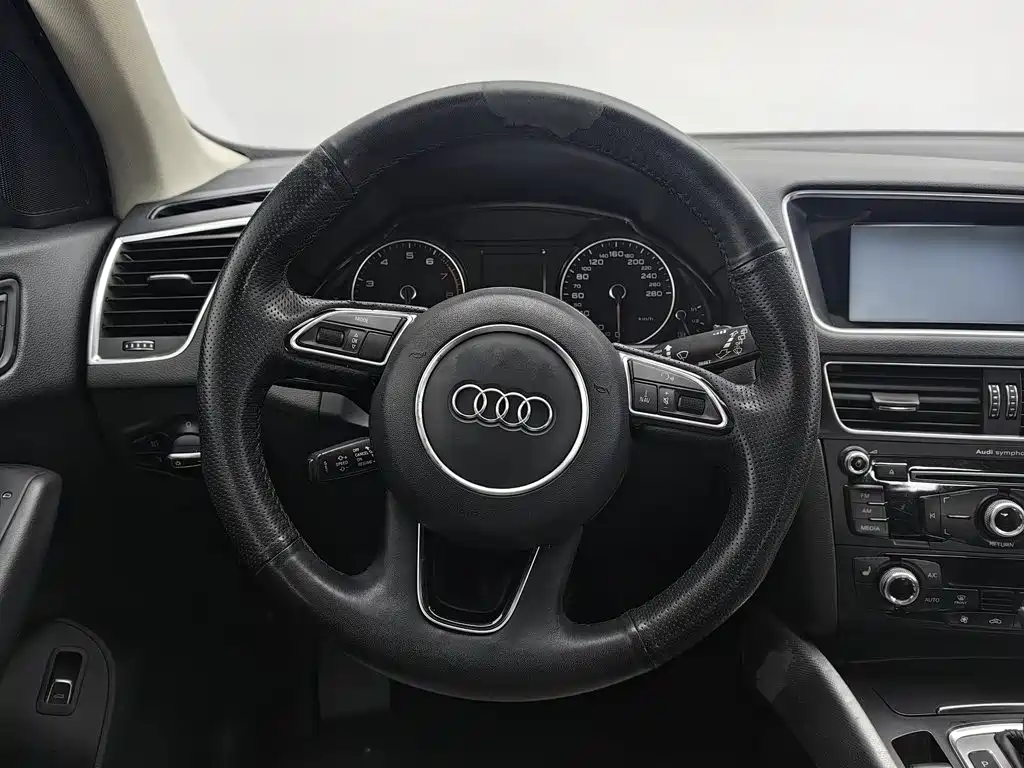 Audi Q5 — миниатюра 11