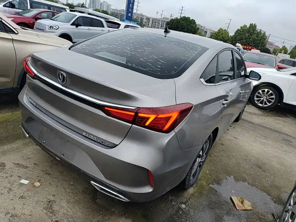 Changan Eado — миниатюра 7