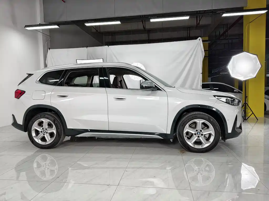 BMW X1 — миниатюра 5
