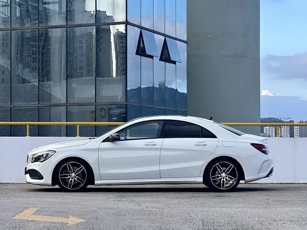 Mercedes-Benz CLA 2016 CLA 220 4MATIC