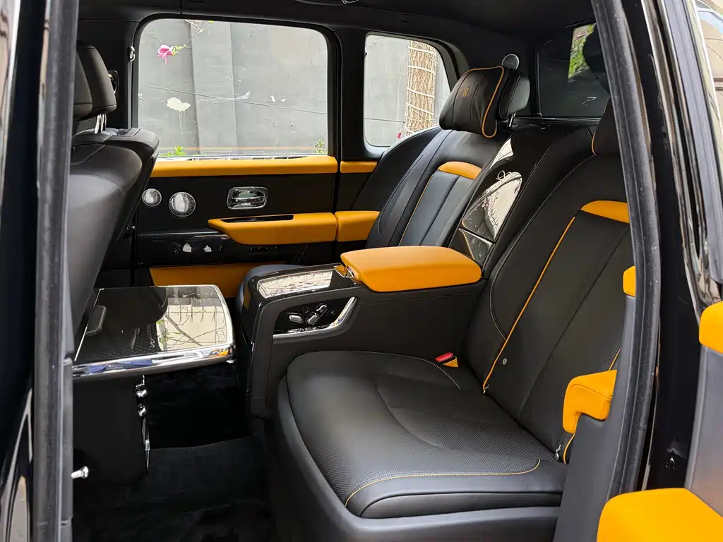 Rolls-Royce Cullinan — фотографии объявления, Фото 12