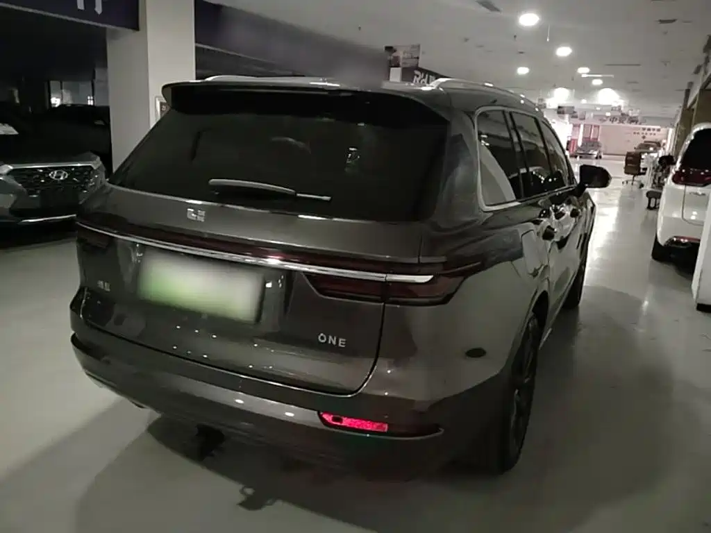 Li Auto Li ONE — миниатюра 7