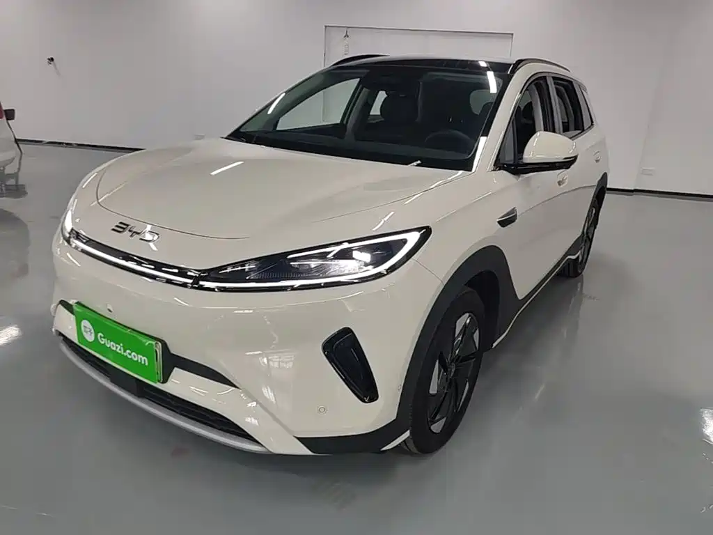 BYD Морской лев 05 EV — миниатюра 2