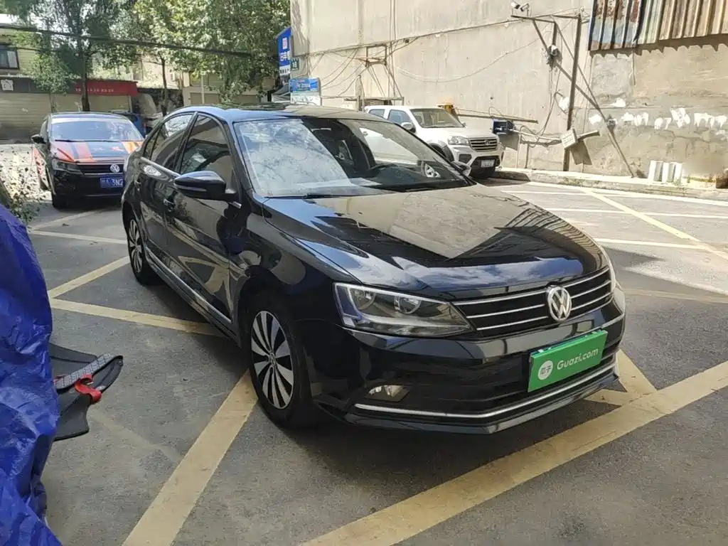 Volkswagen Sagitar — миниатюра 4