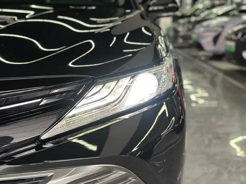 Toyota Camry 2019 2.5G Luxury V