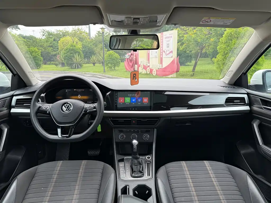 Volkswagen Lavida — миниатюра 8