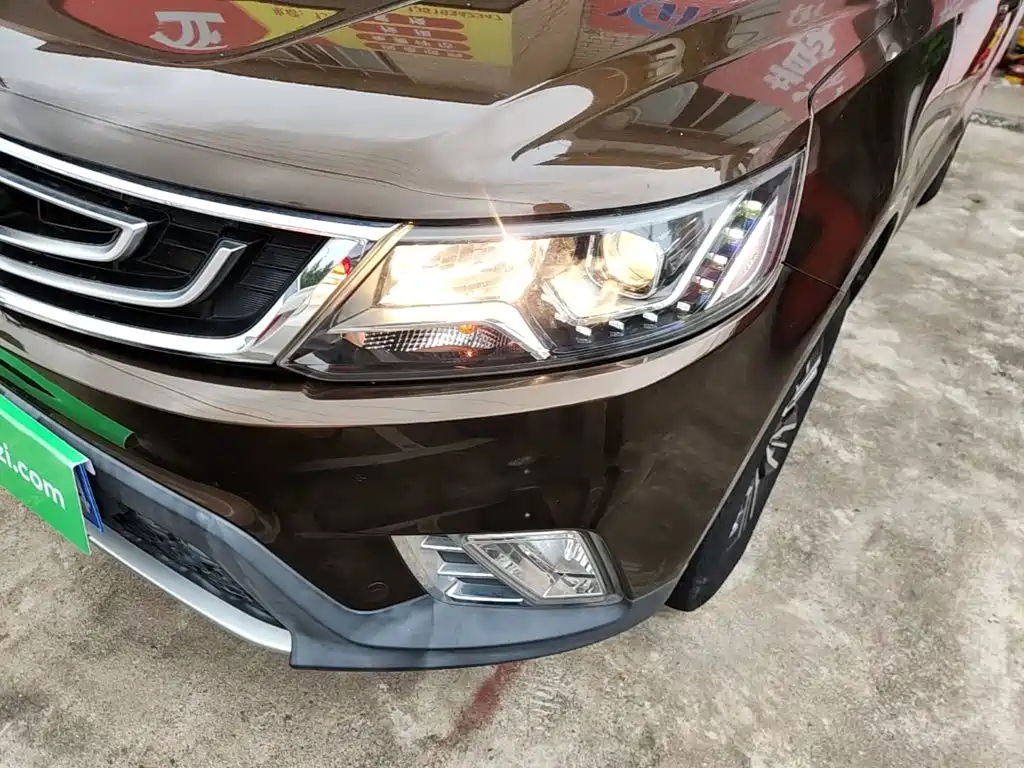 Geely Vision X6 — миниатюра 24