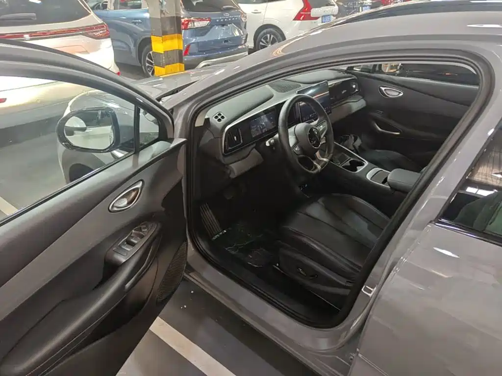 BYD Sealion 05 EV — миниатюра 16