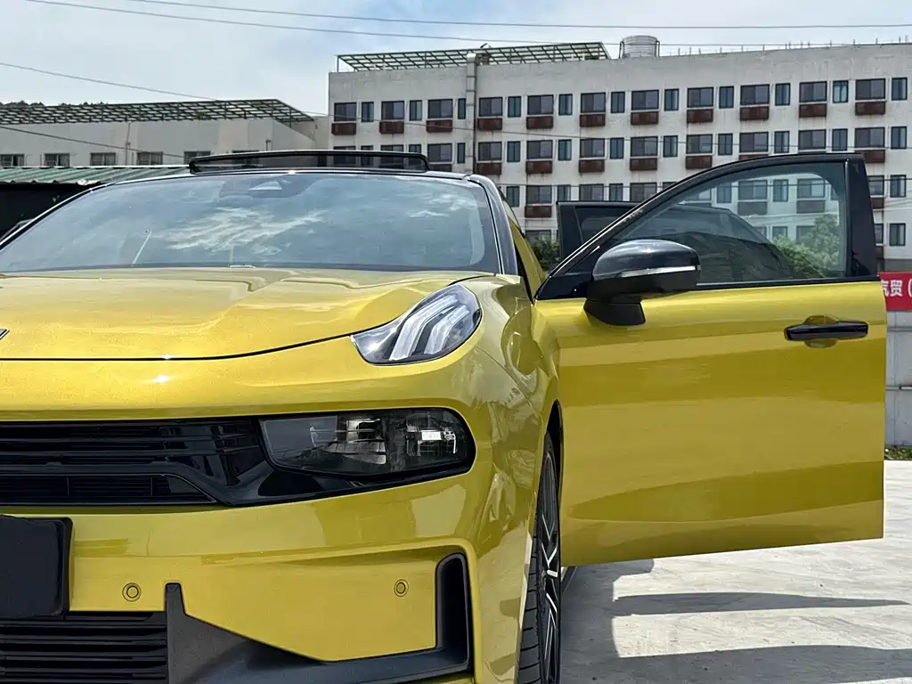 Lynk & Co 03 — миниатюра 18