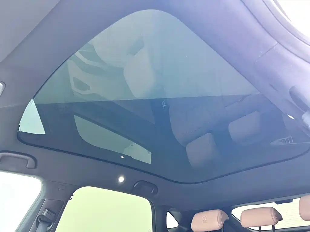 BYD L EV — миниатюра 13