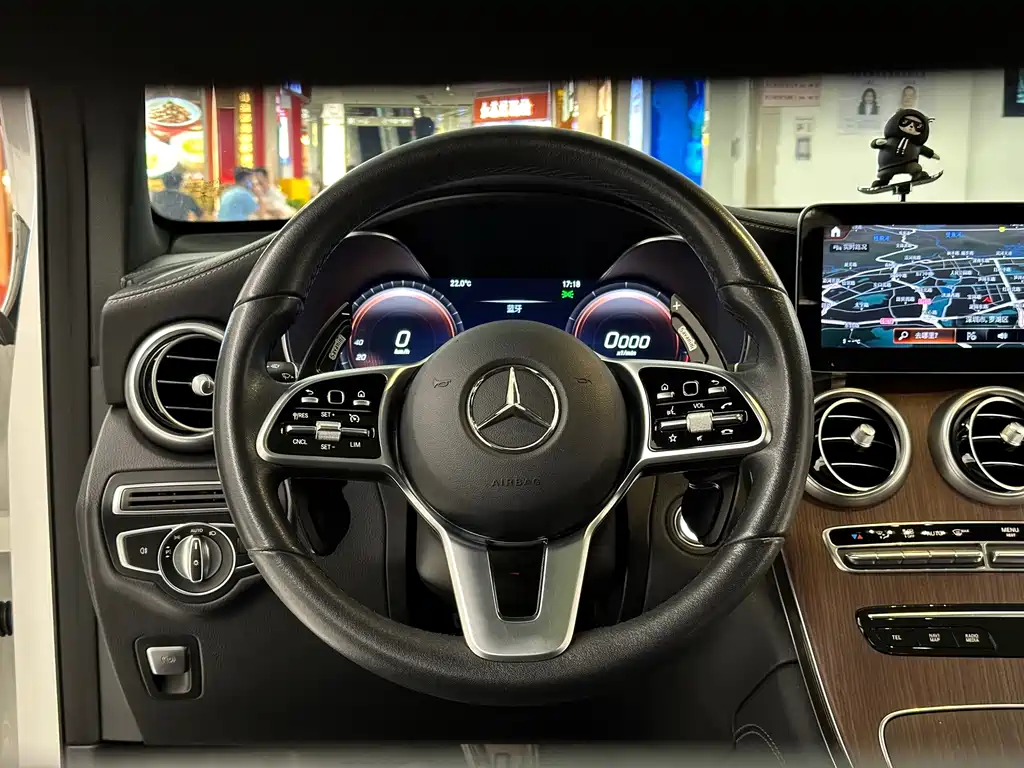 Mercedes-Benz GLC — миниатюра 17