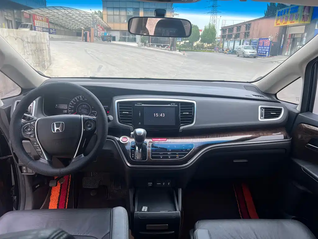Honda Odyssey — миниатюра 4