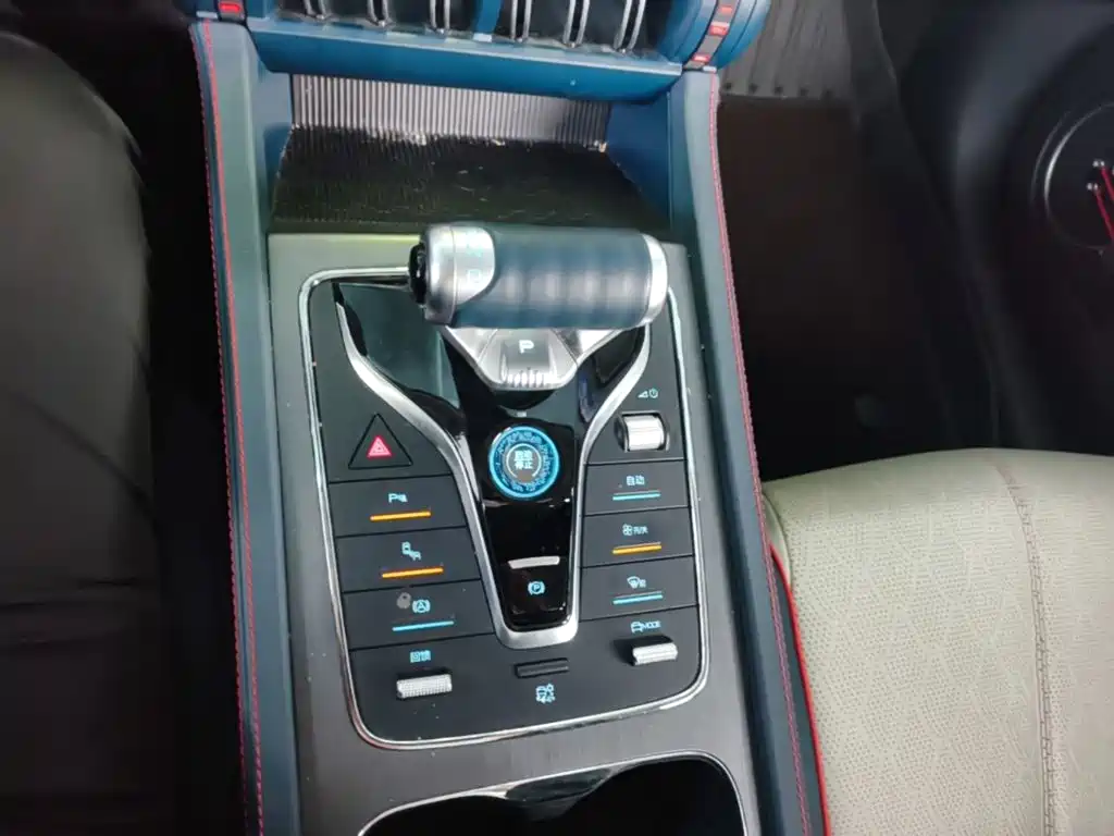 BYD Yuan Plus — миниатюра 14