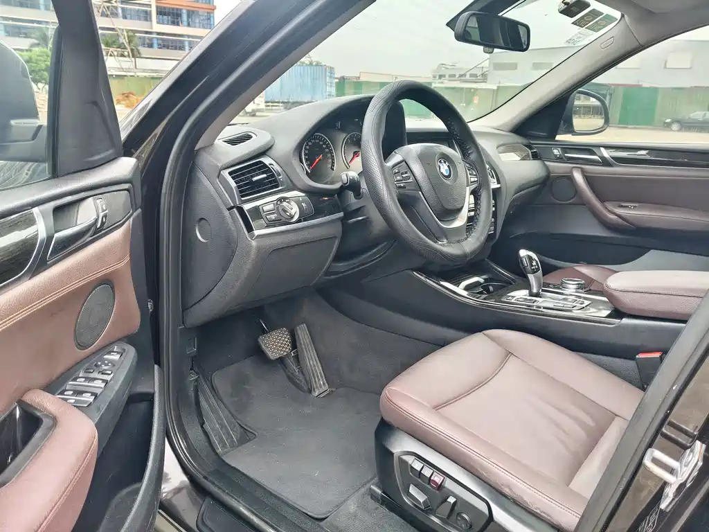 BMW X4 — миниатюра 8