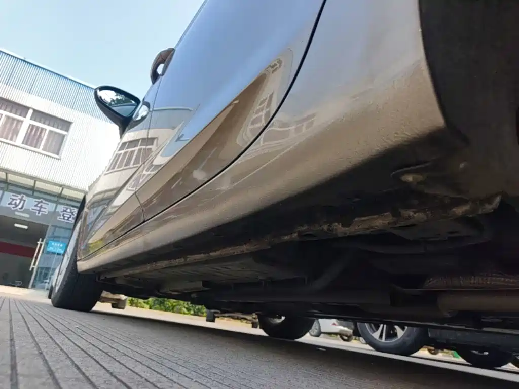 Buick Verano — миниатюра 22