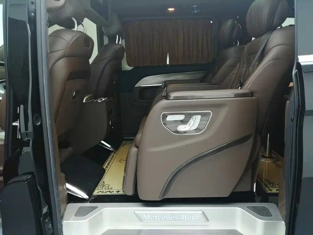 MERCEDES-BENZ V CLASS