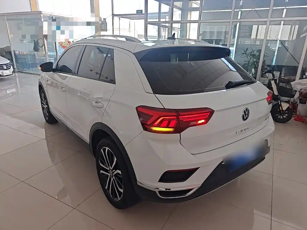 Volkswagen T-Roc — миниатюра 5