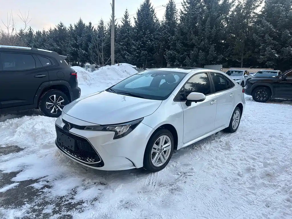 TOYOTA COROLLA