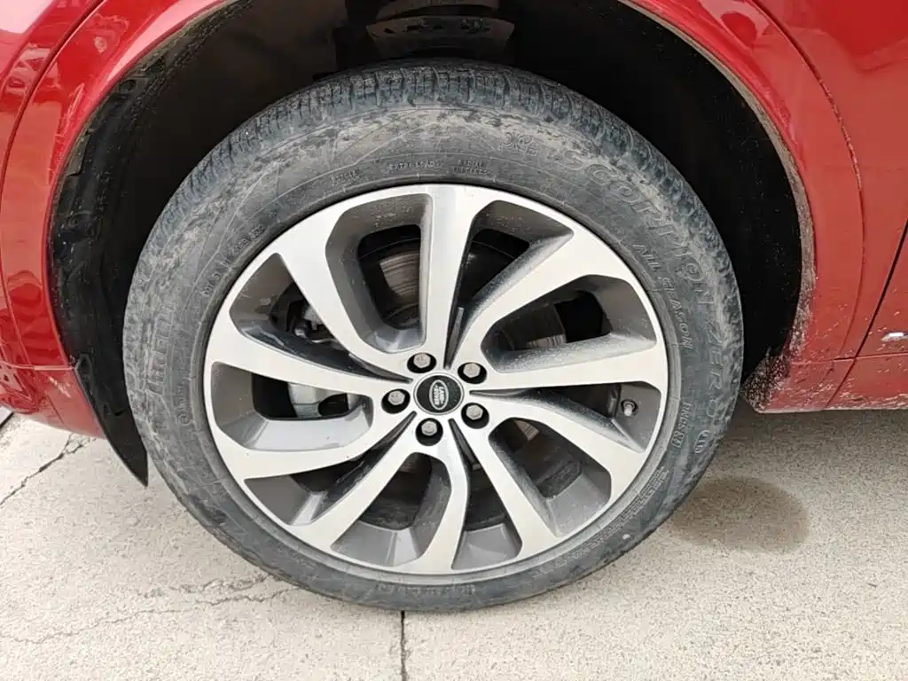 Land Rover Discovery Sport — миниатюра 23