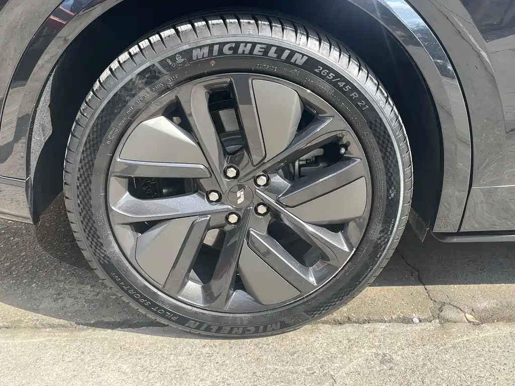 Li Auto Li L9 — миниатюра 14