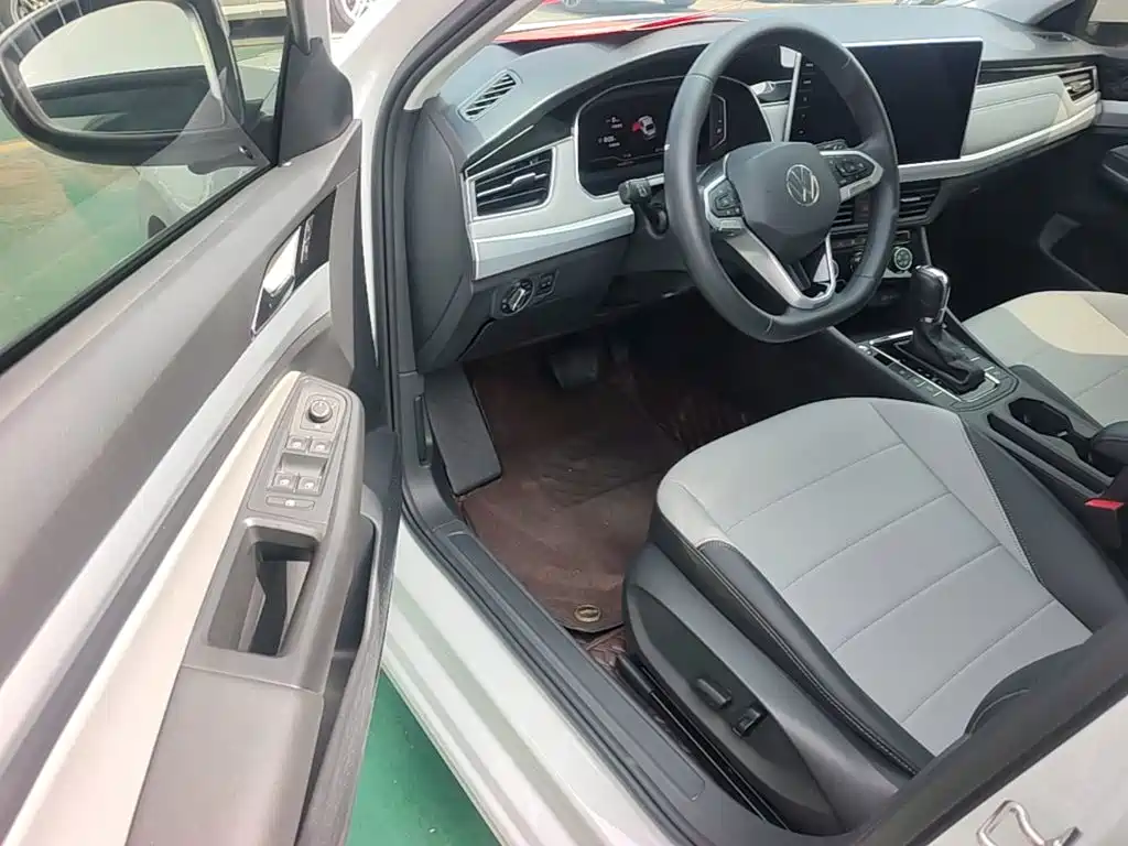 Volkswagen Bora — миниатюра 16