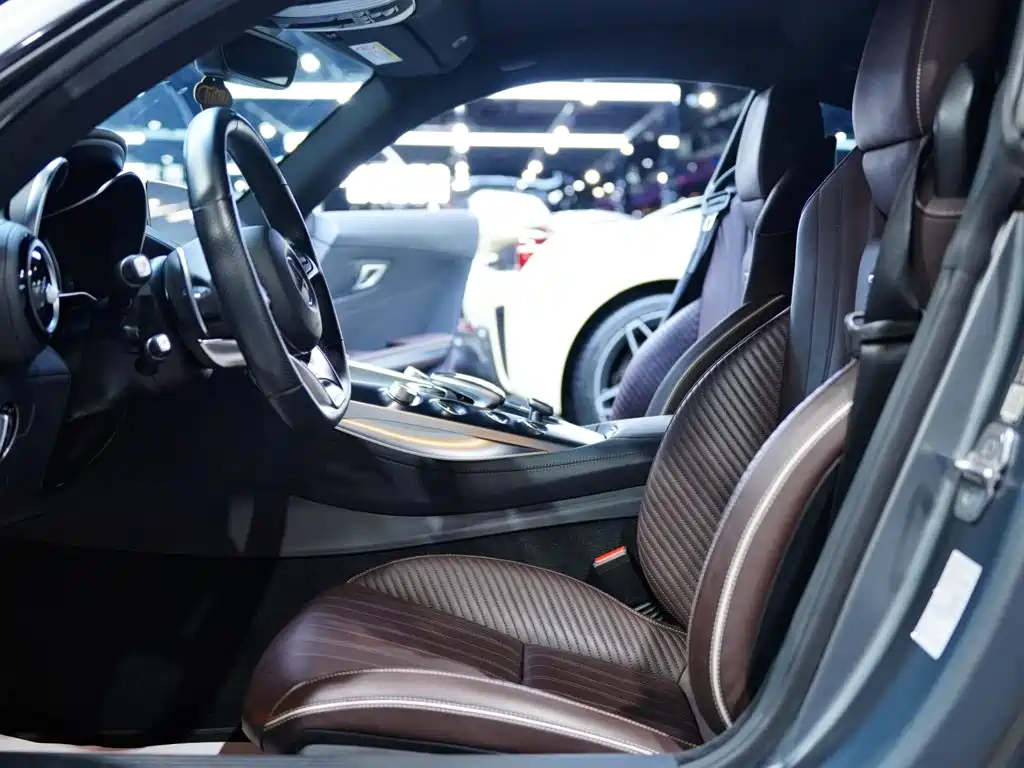Mercedes-Benz AMG GT — миниатюра 13