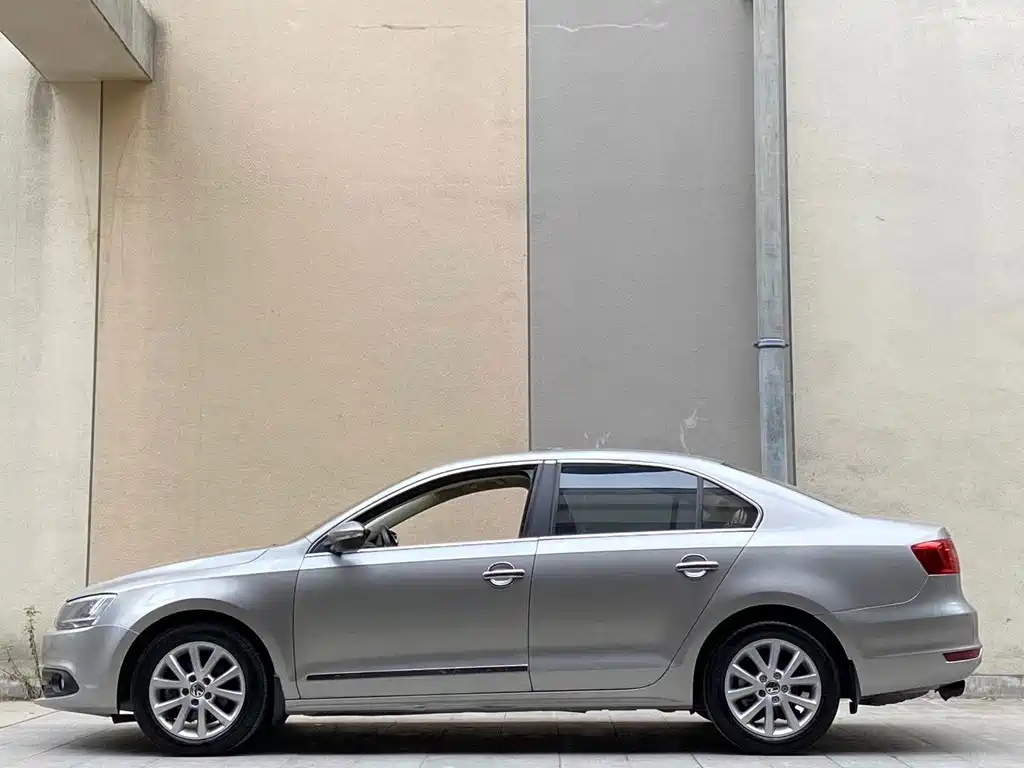 Volkswagen Sagitar — миниатюра 9