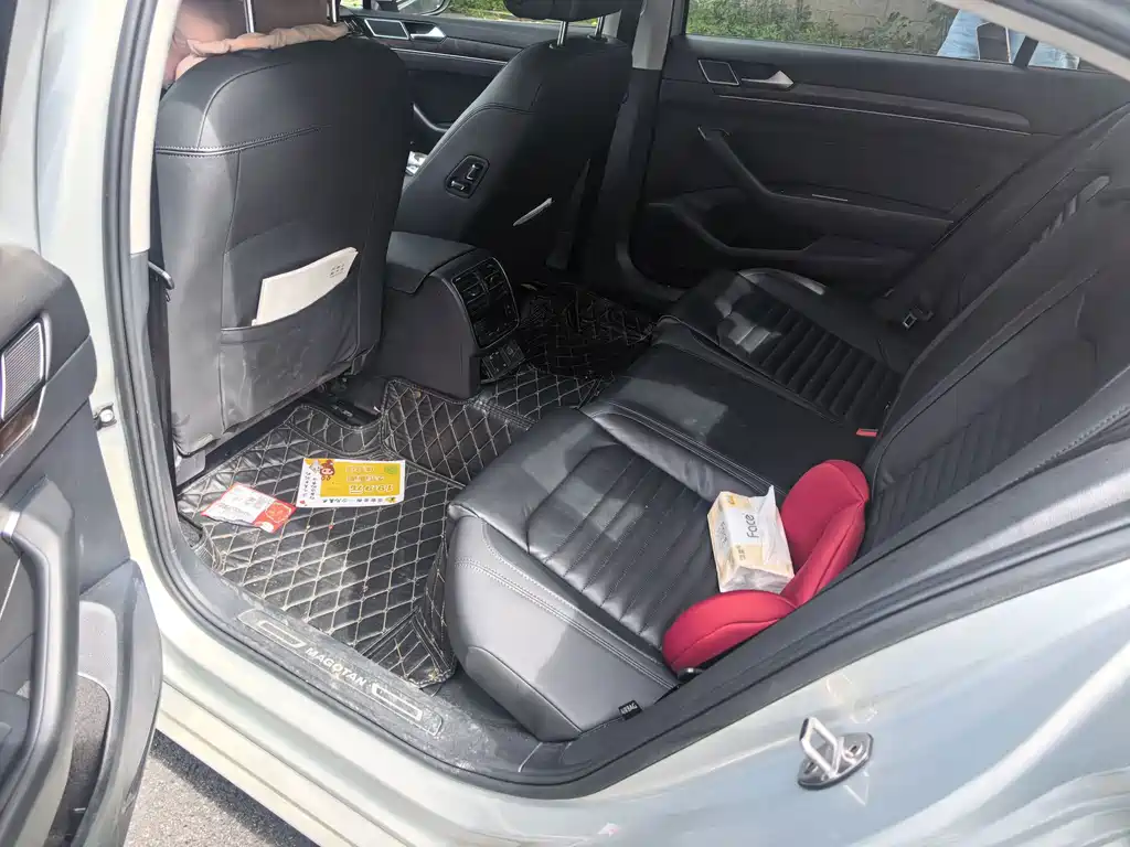 Volkswagen Magotan — миниатюра 4