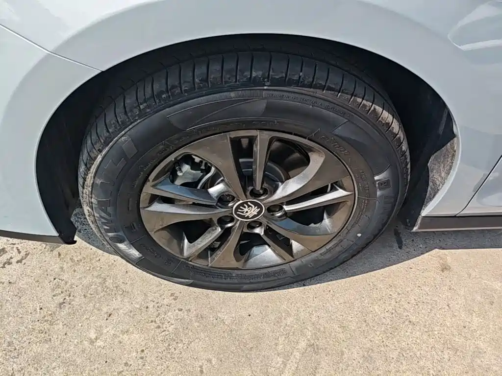 BYD Qin PLUS — миниатюра 23