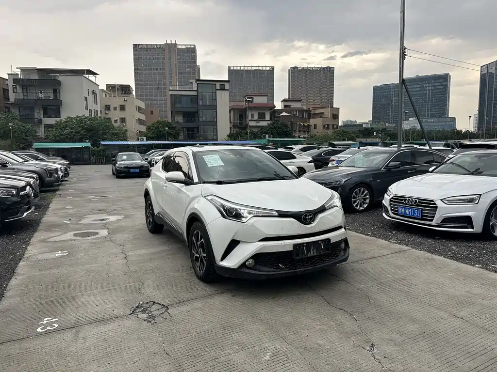 Toyota C-HR — миниатюра 3