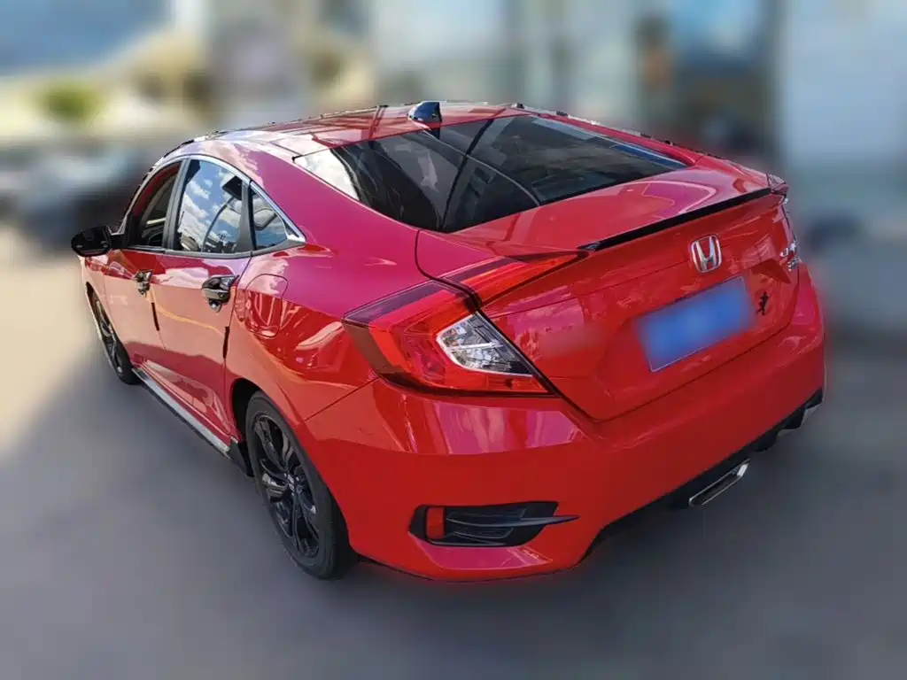 Honda Civic — миниатюра 7
