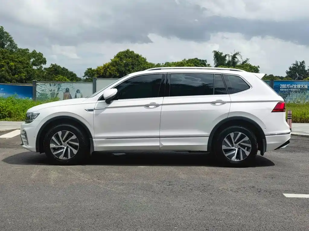 Volkswagen 途观L插电混动 — миниатюра 4