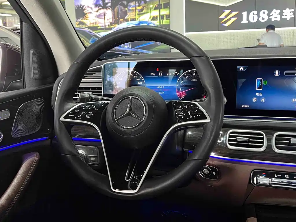 Mercedes-Benz GLE (Import) — миниатюра 16