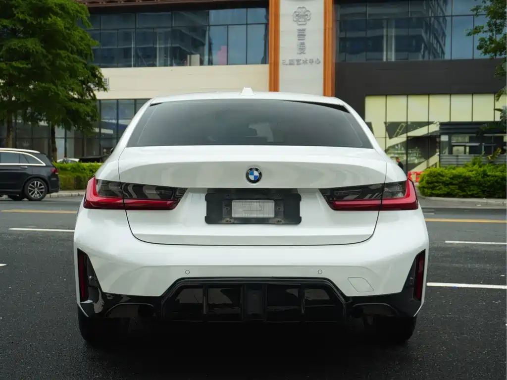 BMW 3 Series 3 2023 325Li M Sport