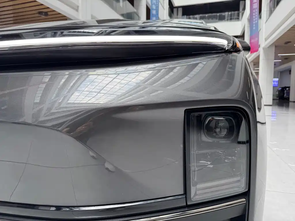 Li Auto Li L8 — миниатюра 19