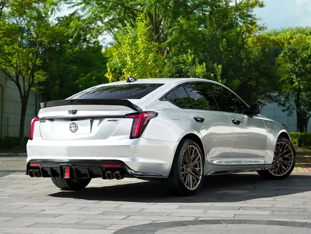 Cadillac CT5 — миниатюра 15