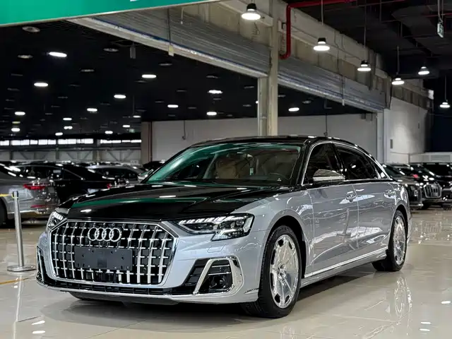 Audi A 8 2022 A 8 L Horch — фото 1