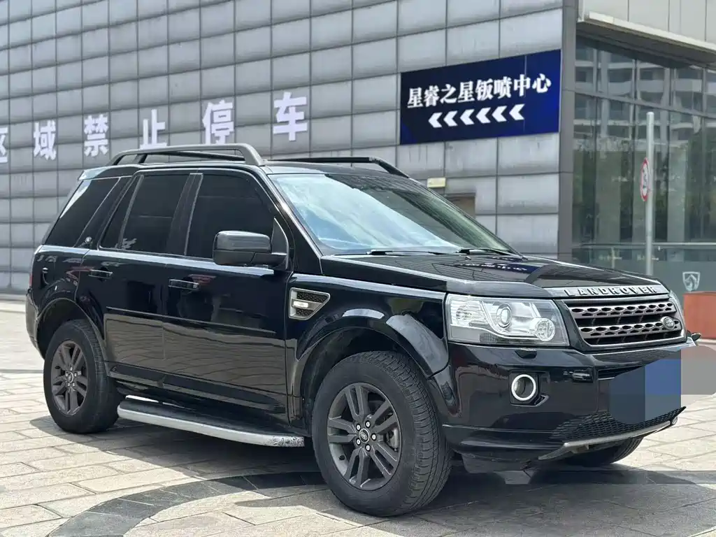 Land Rover 2 015 2.2T SD4 XS