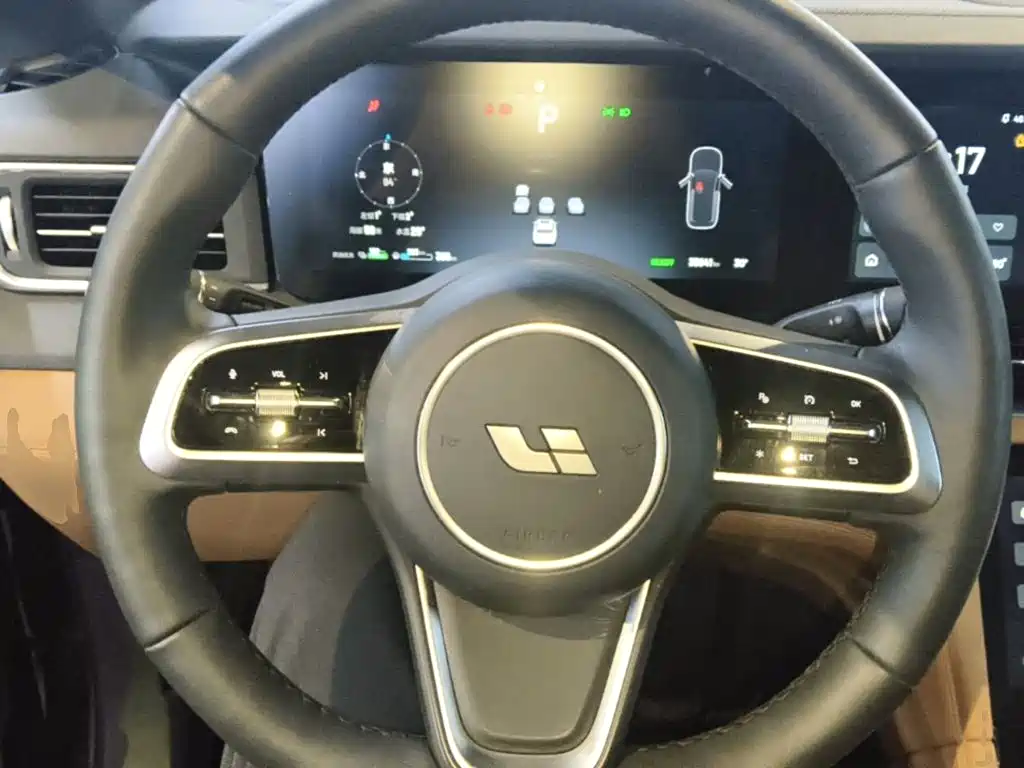 Li Auto Li ONE — миниатюра 11