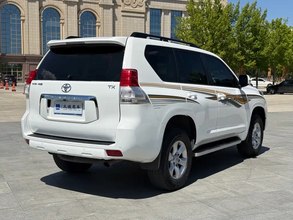 Toyota Land Cruiser Prado 2010 4.0L AT TX-L