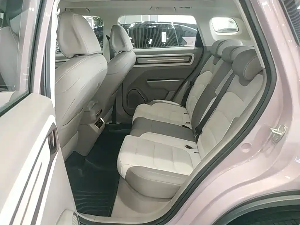 Geely Icon — миниатюра 17