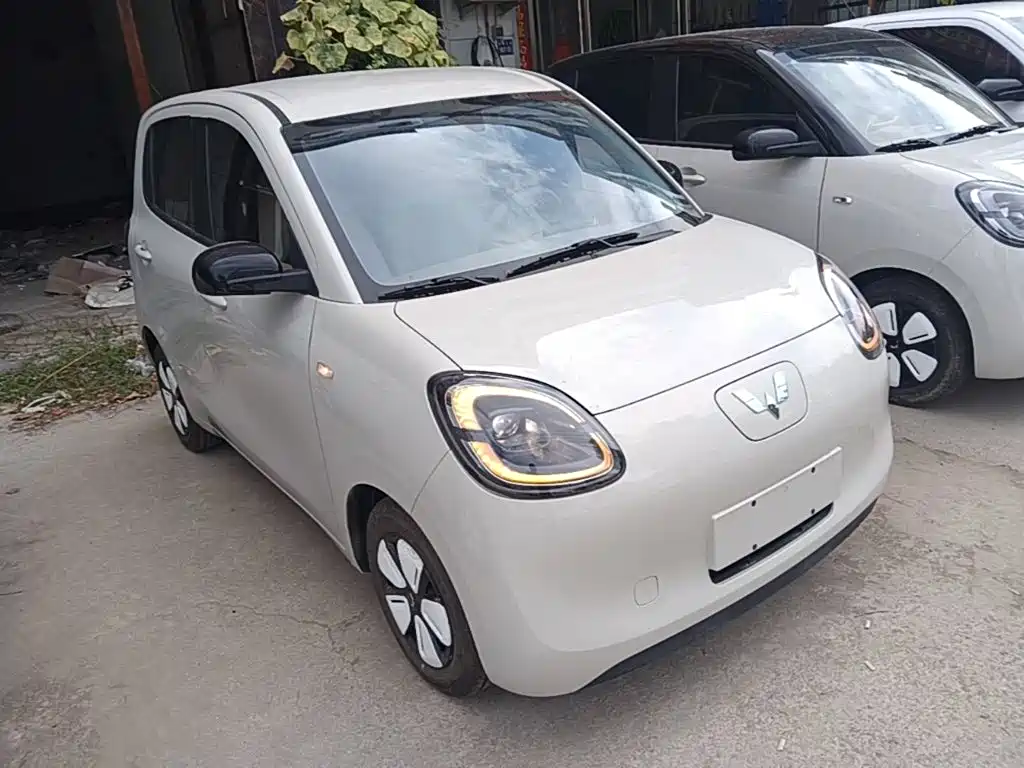 Wuling MINIEV — миниатюра 4