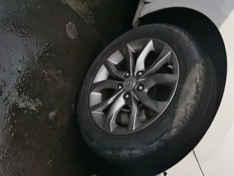 Geely Emgrand GL — миниатюра 6