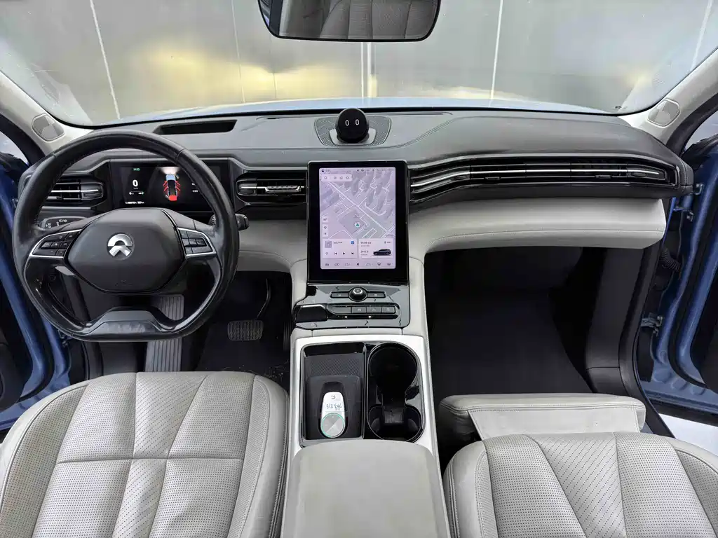 NIO NIO ES8