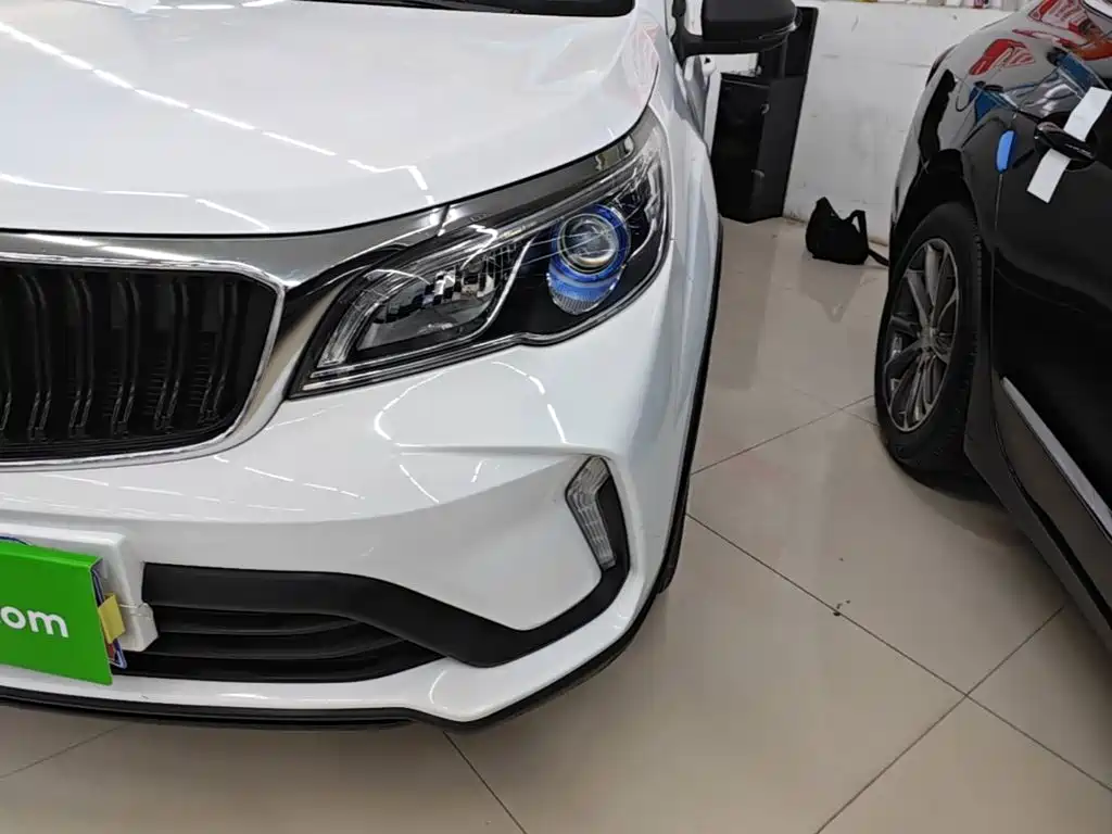 Geely Vision X3 — миниатюра 24