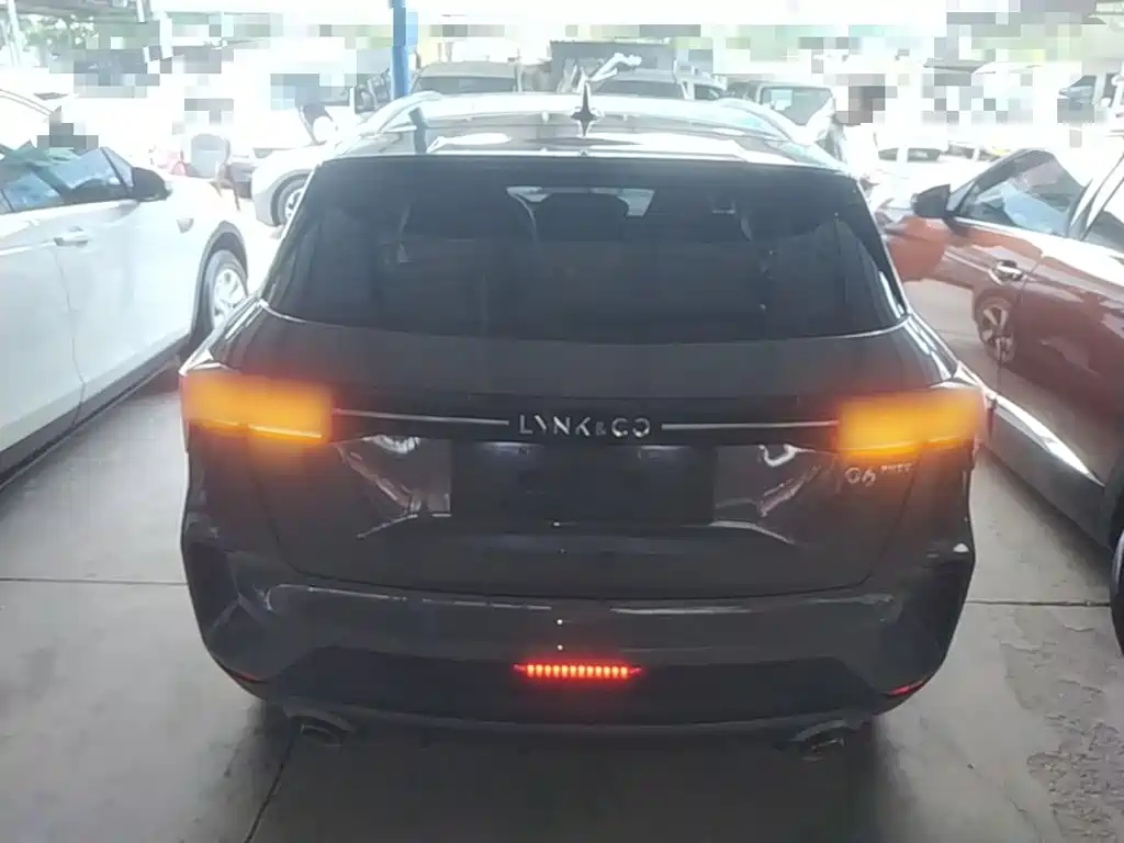Lynk & Co 06 EM-P — миниатюра 6