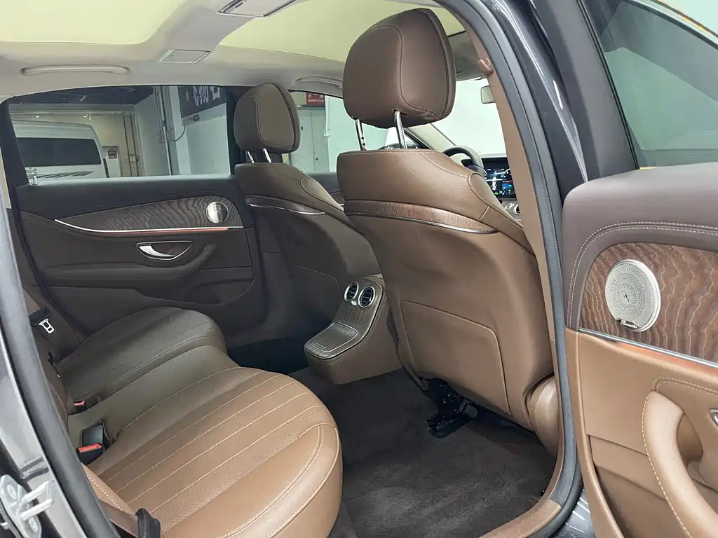 Mercedes-Benz E-Class New Energy — миниатюра 15