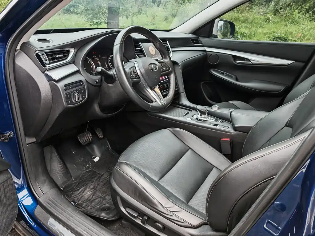 INFINITI  QX50