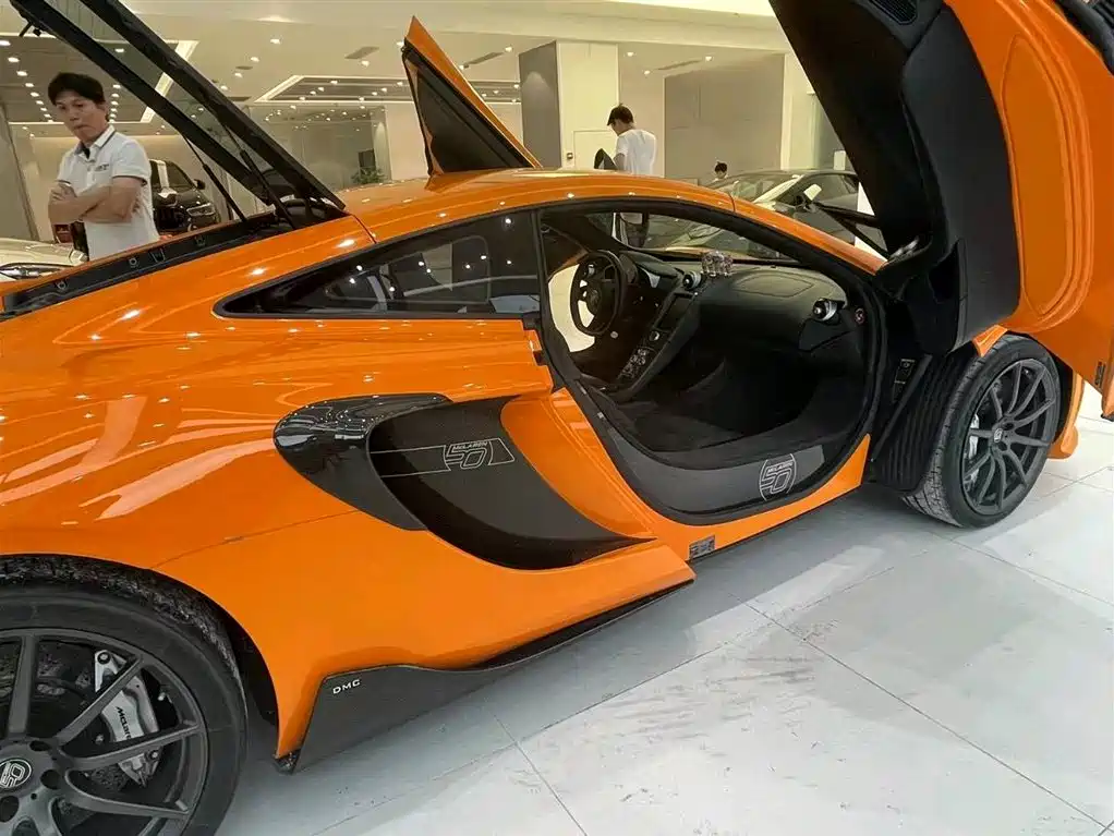McLaren 12C 2013 3.8T COUPE 50