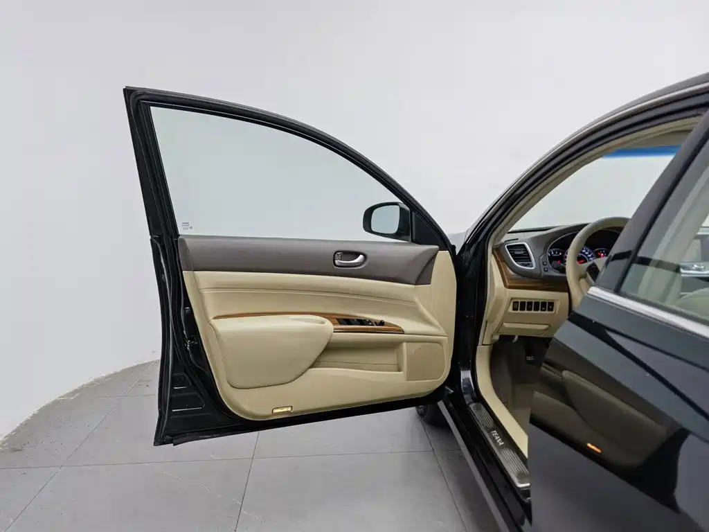 Nissan Teana — миниатюра 8